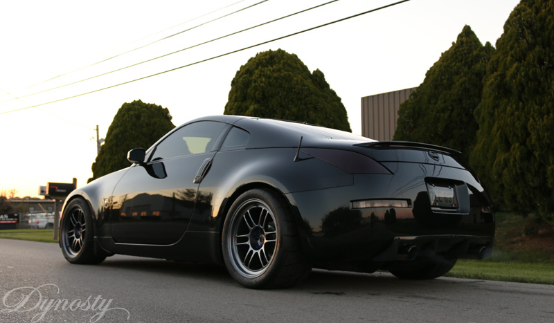 nissan_350z_twin_turbo_greddy_704whp_on_street